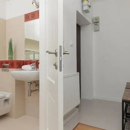 Baluckiego Stary Mokotow By Renters Apartment Warsaw