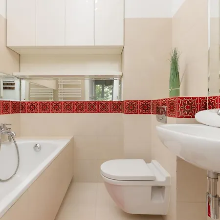 Bałuckiego Stary Mokotów By Renters Apartament *